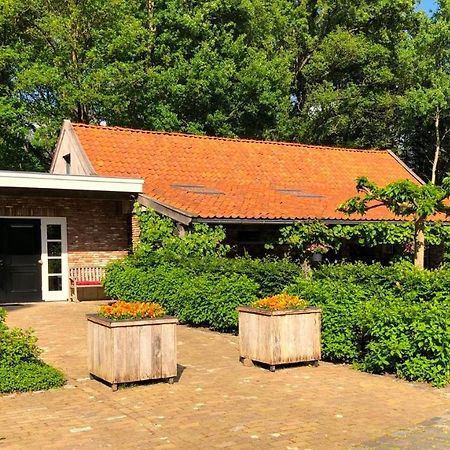 Bed and Breakfast Sloapmuts Oud-Ootmarsum Екстер'єр фото