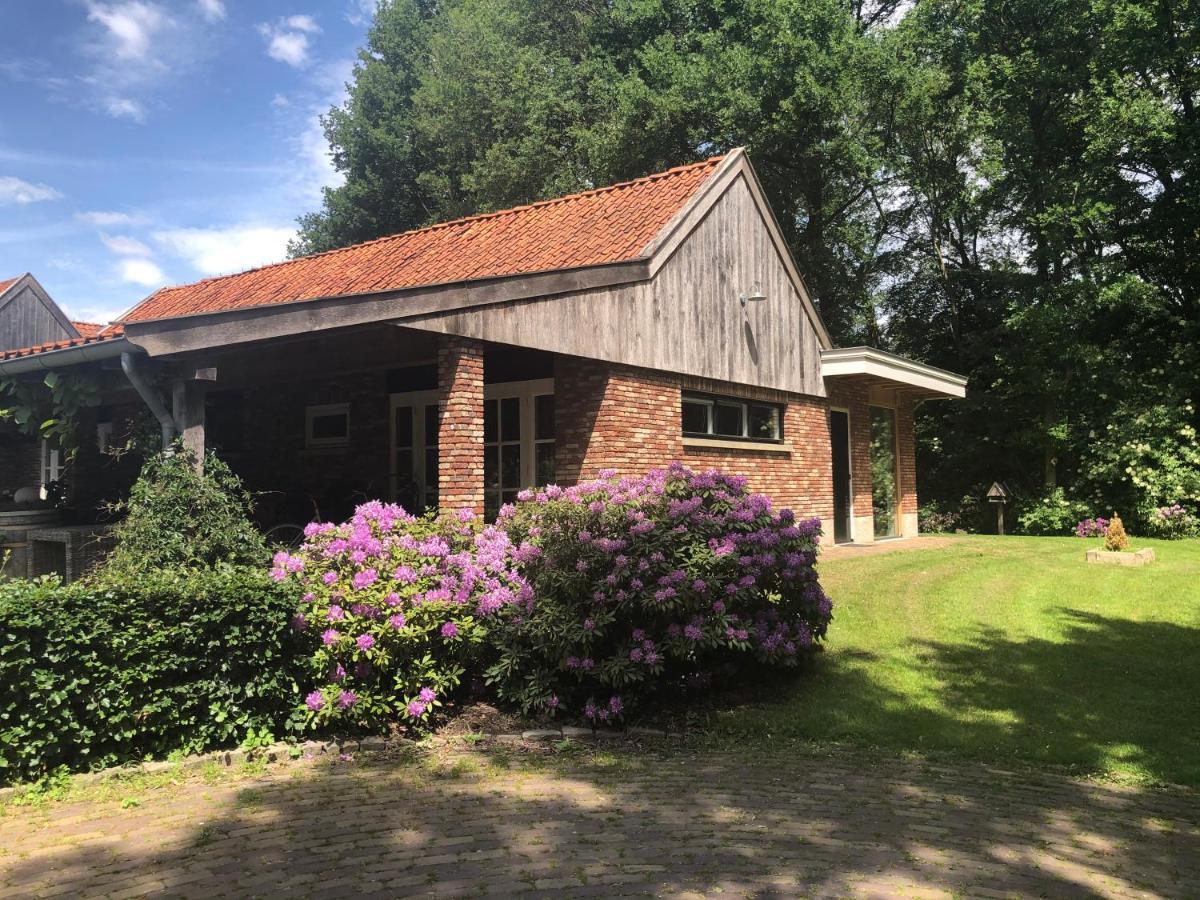 Bed and Breakfast Sloapmuts Oud-Ootmarsum Екстер'єр фото