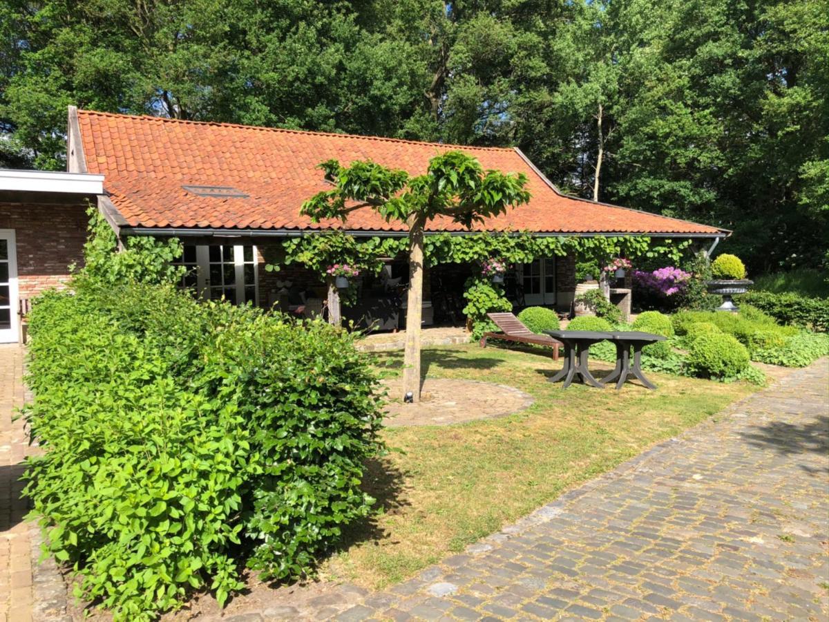 Bed and Breakfast Sloapmuts Oud-Ootmarsum Екстер'єр фото